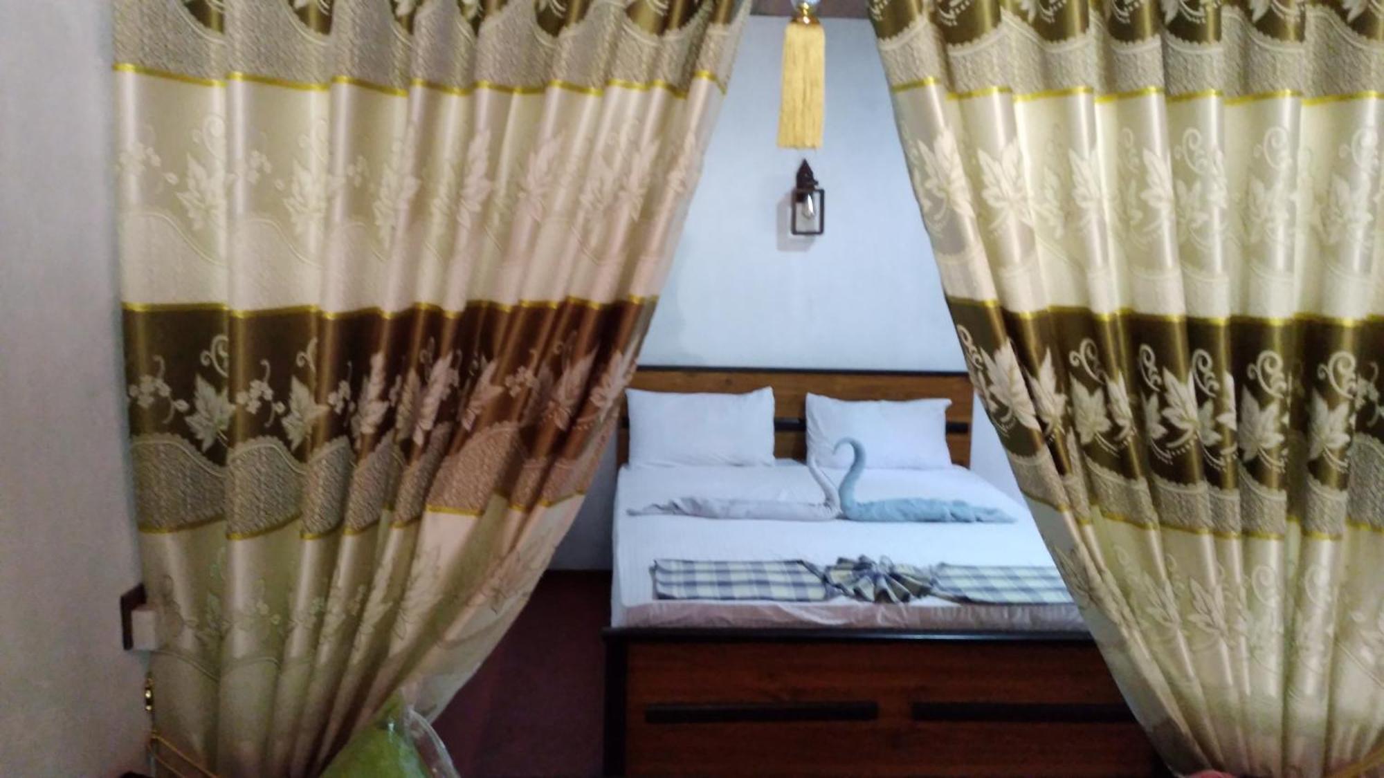 Soma Cabana, Homestay & Restaurant Tangalle Εξωτερικό φωτογραφία